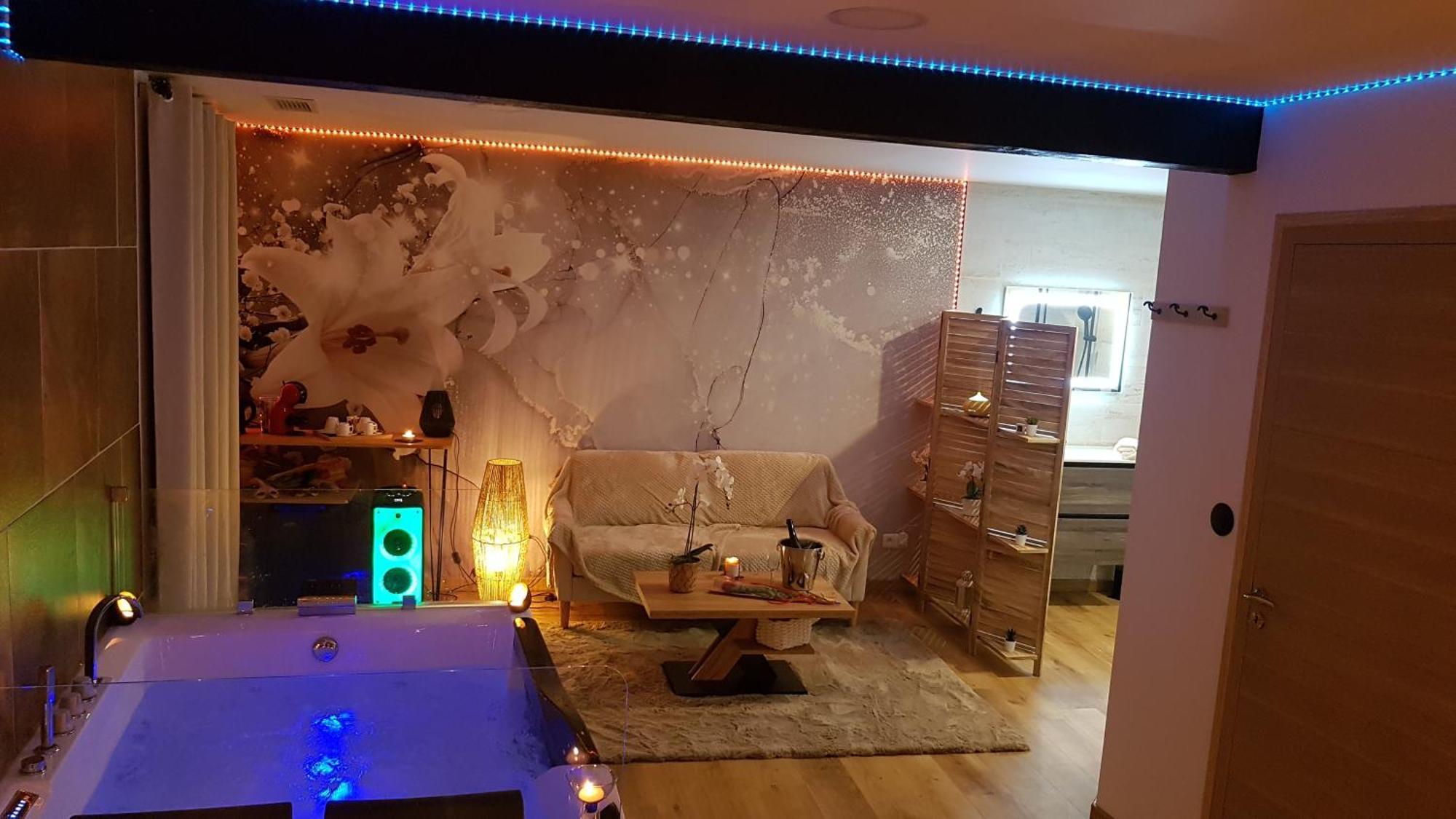 Love Room Jaccuzi Puisserguier 外观 照片