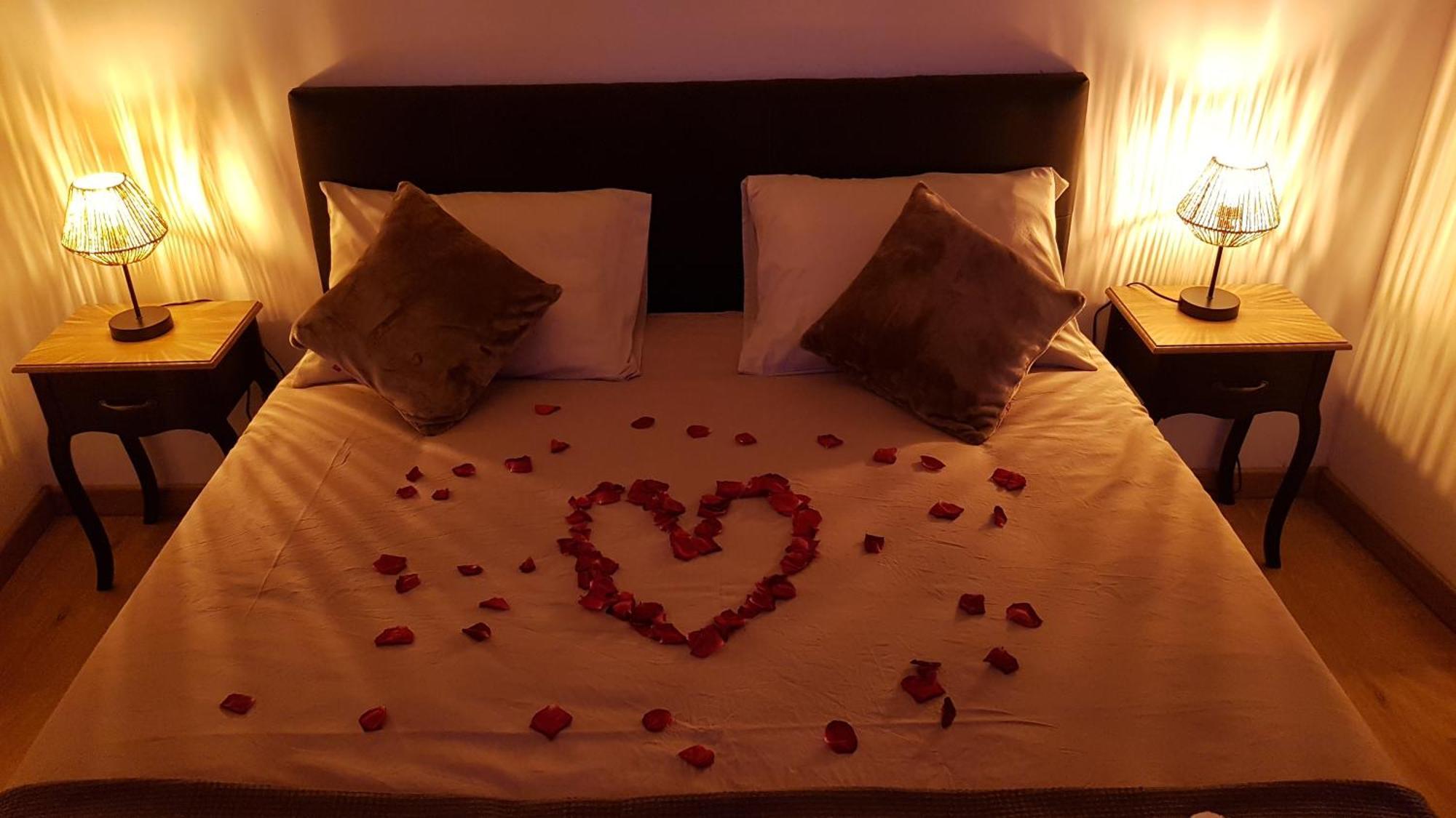 Love Room Jaccuzi Puisserguier 外观 照片