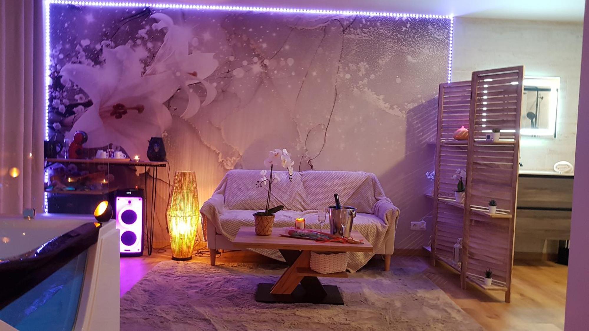 Love Room Jaccuzi Puisserguier 外观 照片