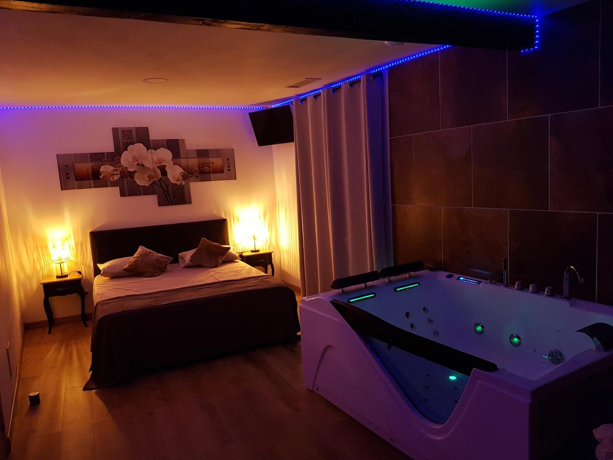 Love Room Jaccuzi Puisserguier 外观 照片